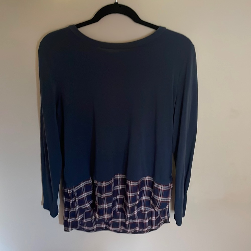 LOFT NAVY PLAID SHIRT